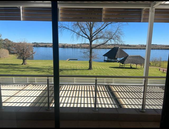 4HA FARM FOR SALE IN DRIEFONTEIN